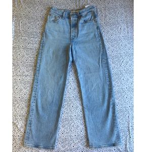 Levi’s high rise ribcage jeans